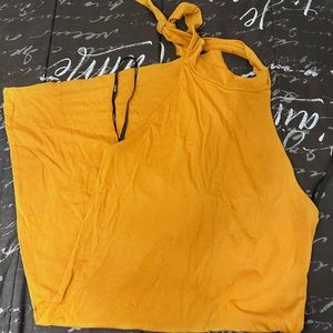 Forever 21 bodycon dress . Size small color orange/yellow.